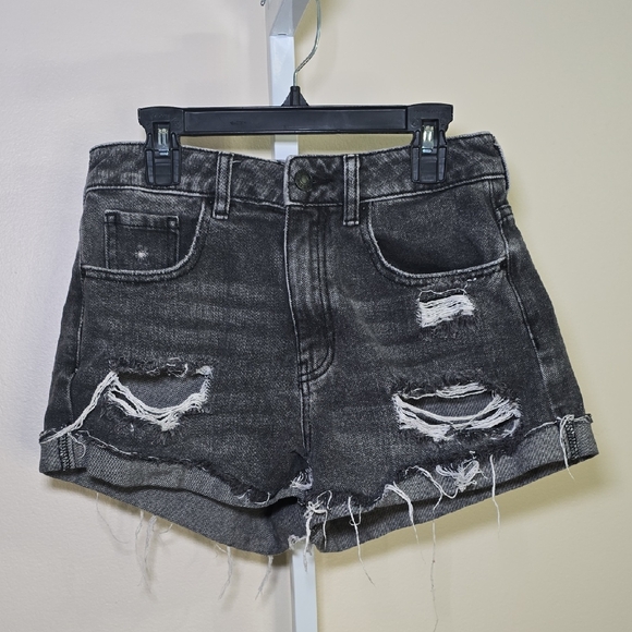 PacSun Pants - PacSun Charcoal Distressed Jean Shorts Ladies‎ Sz 26